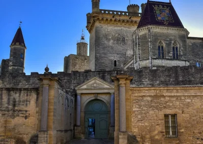 Faites appel à l'expertise d'AB Déménagement pour votre transfert d'entreprise sur Uzès dans le Gard
