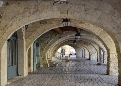 Nos déménageurs connaissent les ruelles d'Uzès et permet de réaliser un déménagement sans encombres